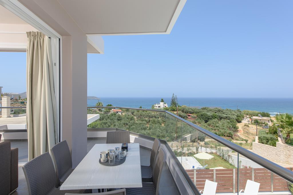 Koukos Villas Stalós Rum bild