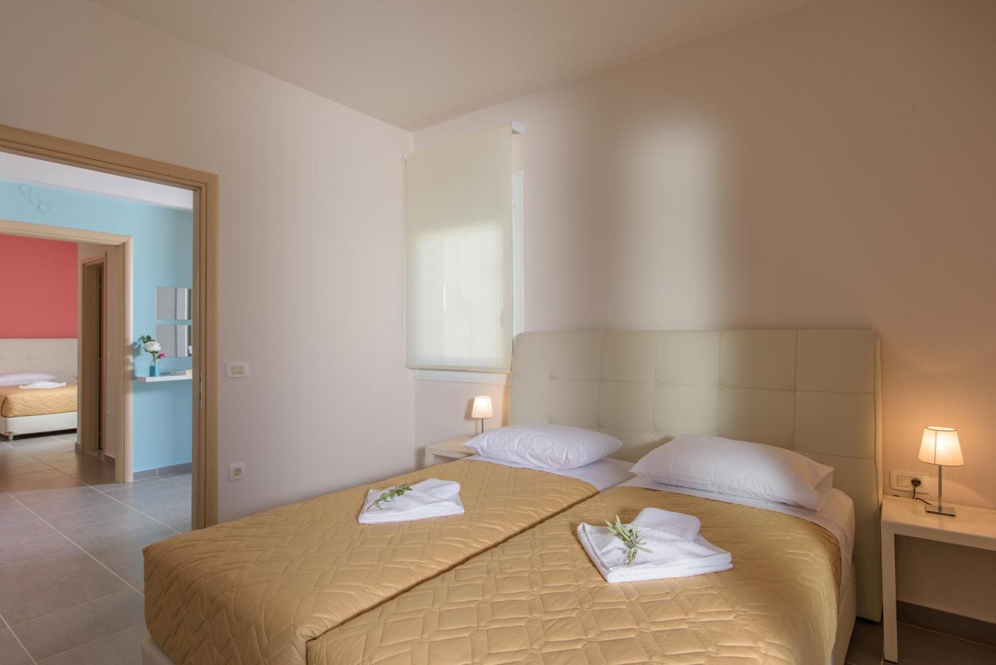 Koukos Villas Stalós Rum bild
