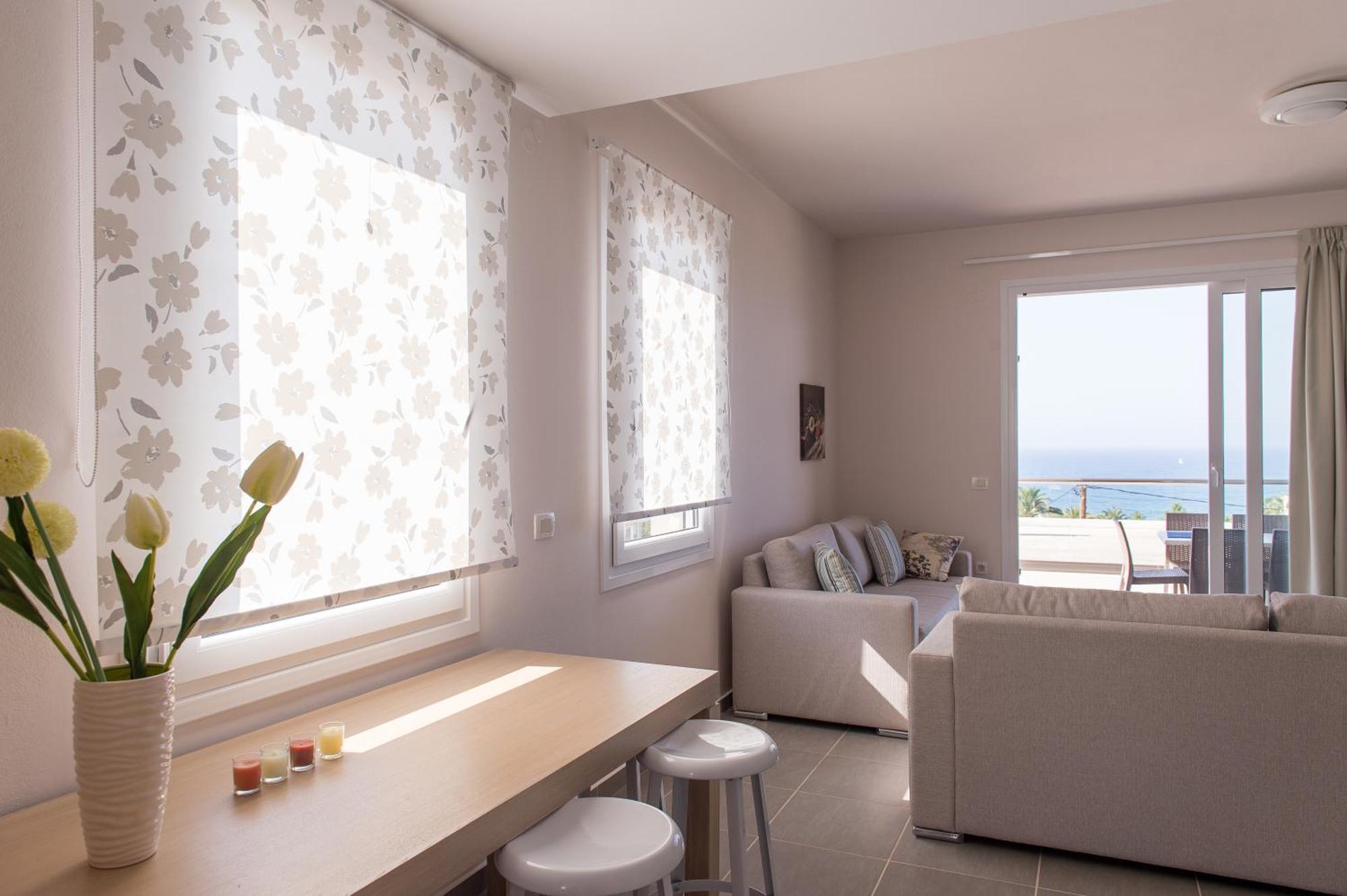 Koukos Villas Stalós Rum bild